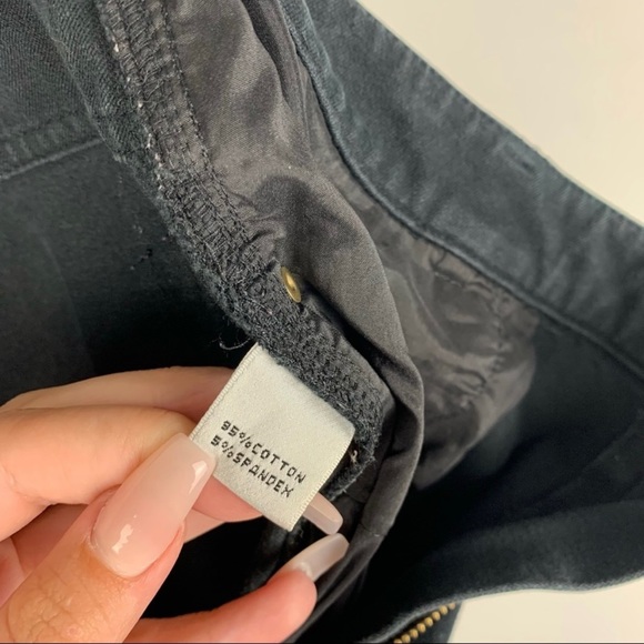 St. John Black Straight Leg Gold Hardware Casual Minimal Denim Pants Jeans 6 - Picture 8 of 9